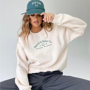 Princess Polly sweatshirt Sz4 NWOT